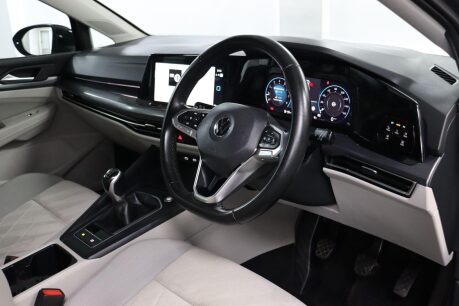 Volkswagen Golf STYLE TSI 34