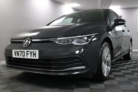 Volkswagen Golf STYLE TSI 10