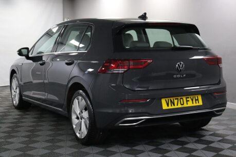 Volkswagen Golf STYLE TSI 12