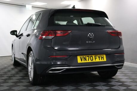 Volkswagen Golf STYLE TSI 13