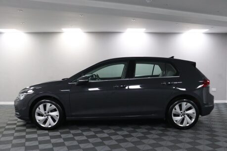 Volkswagen Golf STYLE TSI 15