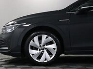 Volkswagen Golf STYLE TSI 29