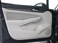 Volkswagen Golf STYLE TSI 26