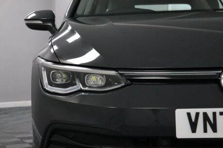 Volkswagen Golf STYLE TSI 44