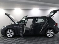Volkswagen Golf STYLE TSI 19
