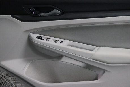 Volkswagen Golf STYLE TSI 45