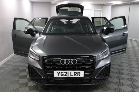 Audi Q2 TFSI S LINE BLACK EDITION 7