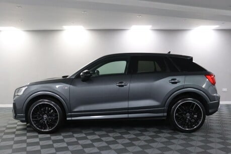 Audi Q2 TFSI S LINE BLACK EDITION 18