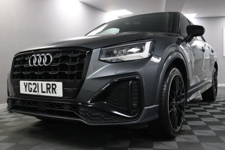 Audi Q2 TFSI S LINE BLACK EDITION 28