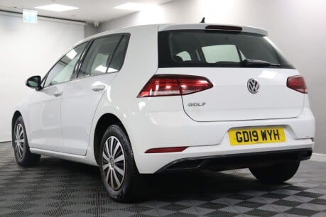 Volkswagen Golf S TDI 21