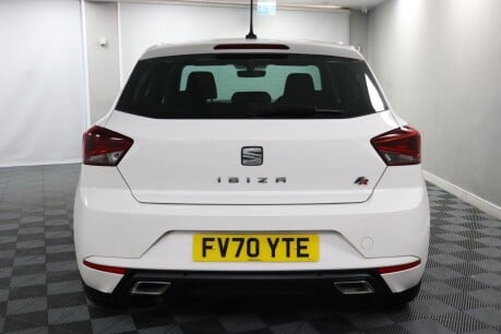 SEAT Ibiza TSI FR SPORT 8