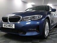 BMW 3 Series 330E SE PRO 28