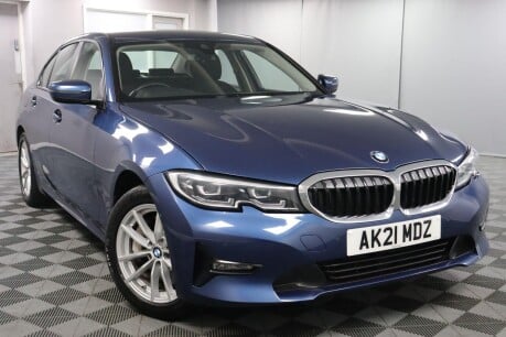 BMW 3 Series 330E SE PRO 7