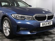BMW 3 Series 330E SE PRO 8