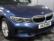 BMW 3 Series 330E SE PRO 9