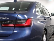 BMW 3 Series 330E SE PRO 38
