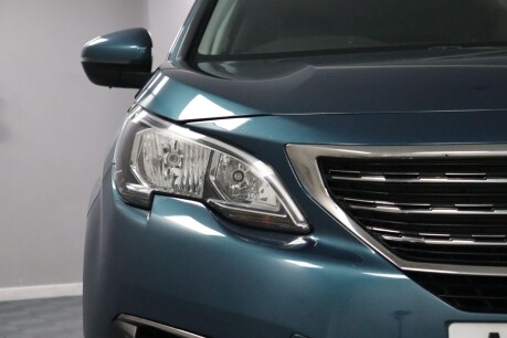 Peugeot 5008 BLUEHDI S/S ALLURE 26