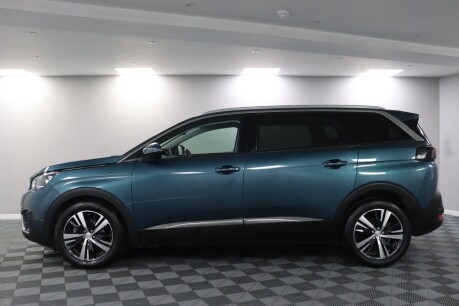 Peugeot 5008 BLUEHDI S/S ALLURE 18