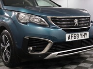 Peugeot 5008 BLUEHDI S/S ALLURE 25