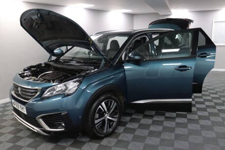 Peugeot 5008 BLUEHDI S/S ALLURE 16