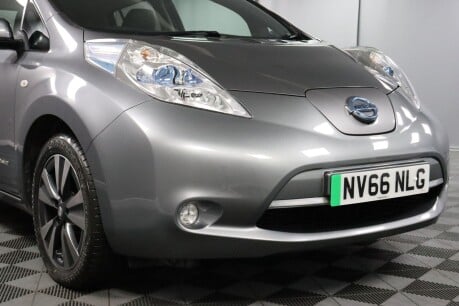 Nissan LEAF TEKNA 23