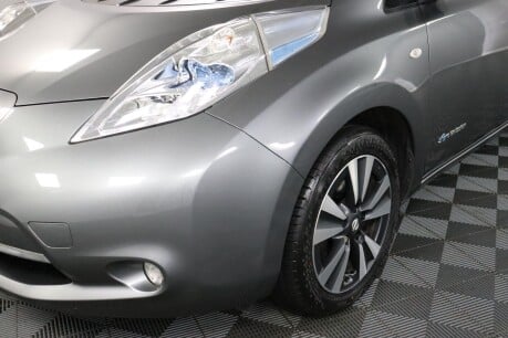 Nissan LEAF TEKNA 30