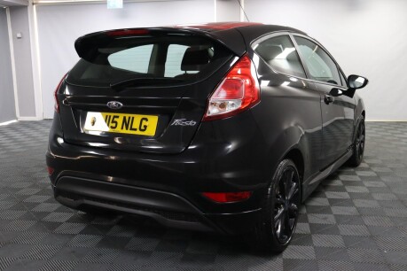 Ford Fiesta ZETEC S BLACK EDITION 11