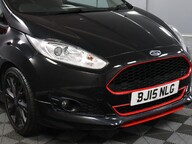 Ford Fiesta ZETEC S BLACK EDITION 26