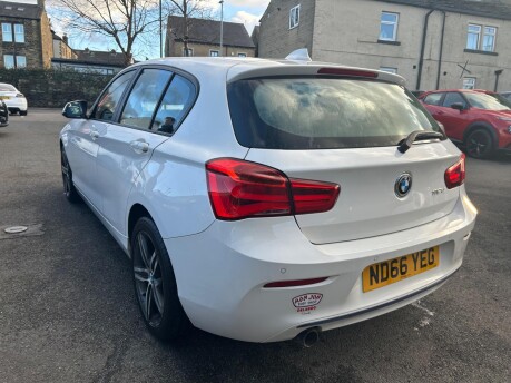 BMW 1 Series 118D SPORT 9