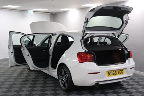 BMW 1 Series 118D SPORT 21