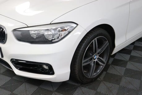 BMW 1 Series 118D SPORT 31