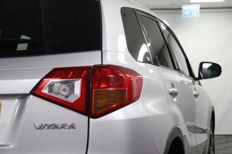 Suzuki Vitara SZ5 23