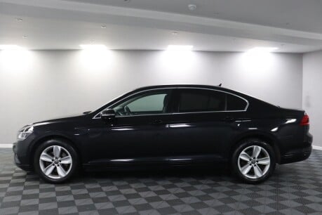 Volkswagen Passat SE NAV TDI DSG 18