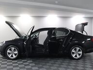 Volkswagen Passat SE NAV TDI DSG 19