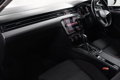 Volkswagen Passat SE NAV TDI DSG 23