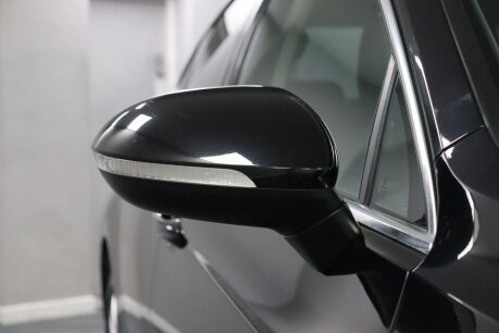 Volkswagen Passat SE NAV TDI DSG 35