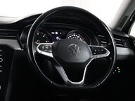 Volkswagen Passat SE NAV TDI DSG 38