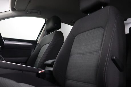 Volkswagen Passat SE NAV TDI DSG 39