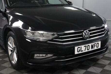 Volkswagen Passat SE NAV TDI DSG 43