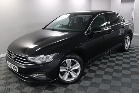 Volkswagen Passat SE NAV TDI DSG