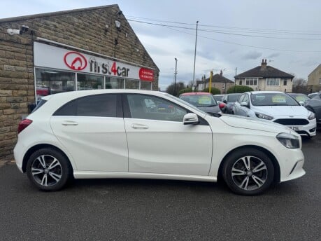 Mercedes-Benz A Class A 180 SE EXECUTIVE 4