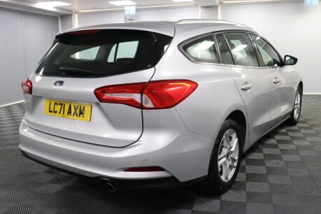 Ford Focus ZETEC TDCI 11