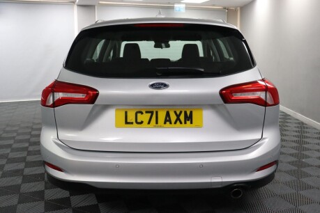 Ford Focus ZETEC TDCI 9