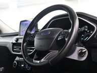 Ford Focus ZETEC TDCI 13