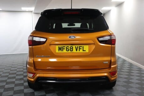 Ford Ecosport ST-LINE TDCI 8