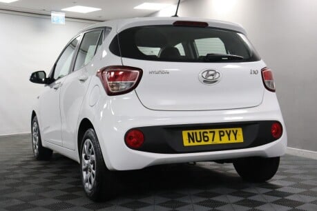 Hyundai i10 SE 29