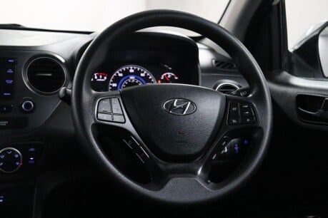 Hyundai i10 SE 43