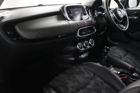 Fiat 500X CROSS 21
