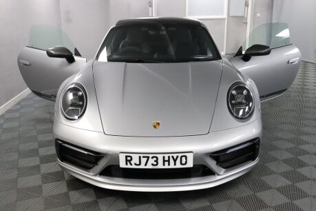 Porsche 911 CARRERA T 9