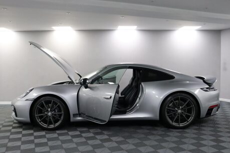 Porsche 911 CARRERA T 23